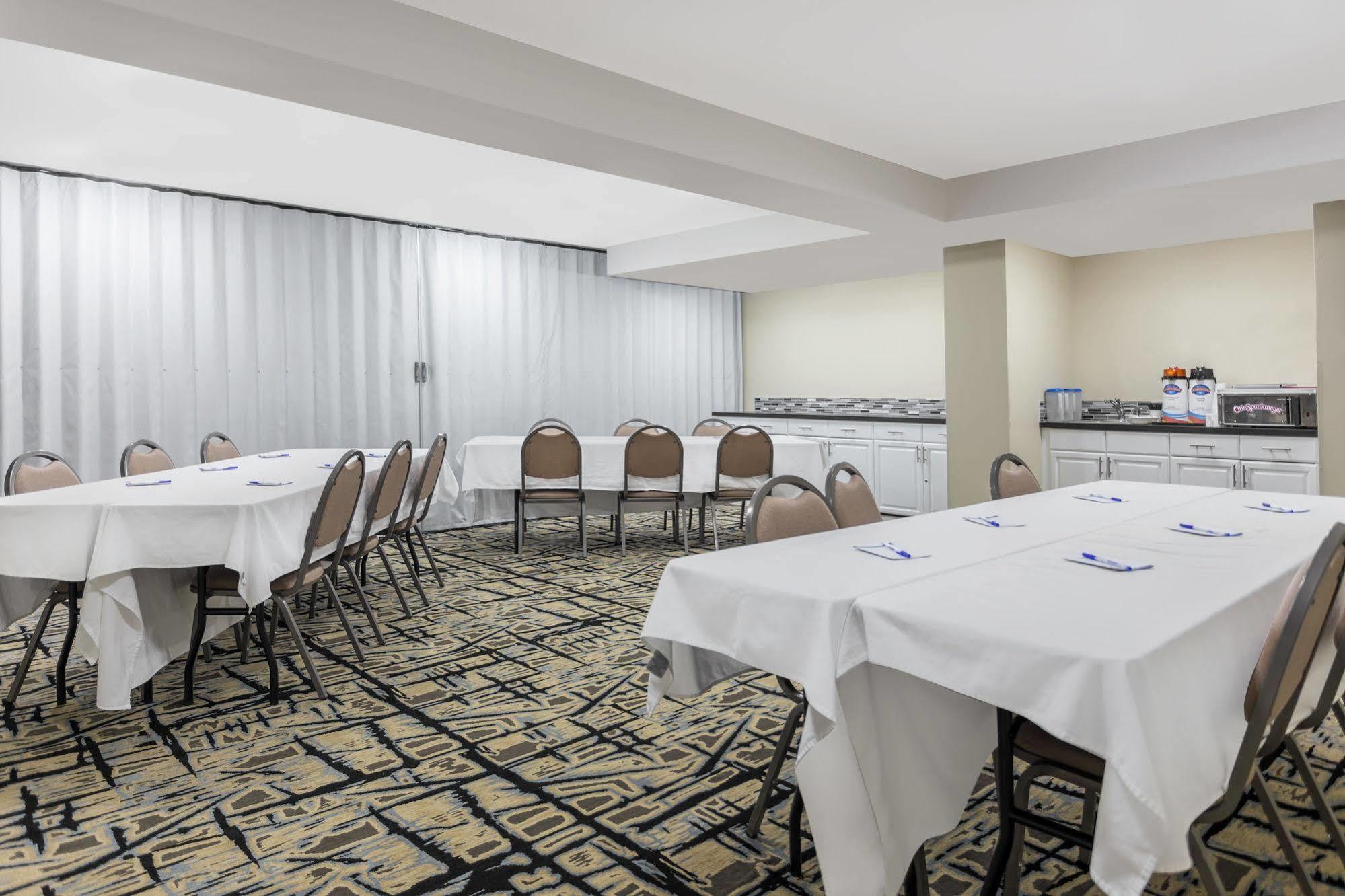 Silverstone Inn & Suites Spokane Valley Luaran gambar